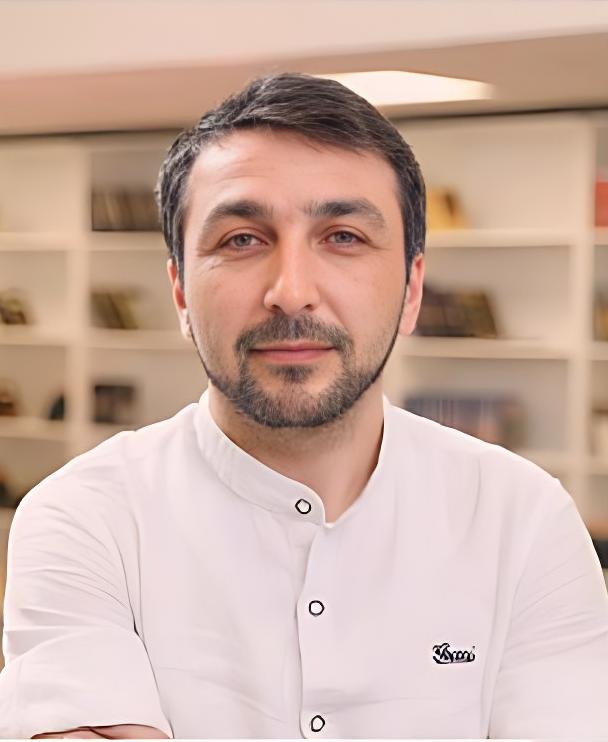 Абдуллаев Аяз Азизович